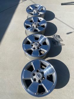 Tacoma/4Runner wheels 17”