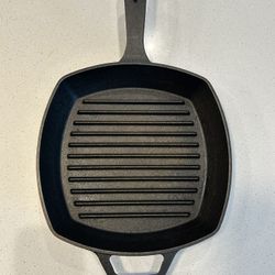 Smith & Clark Cast-Iron Grill Pan