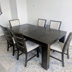 6 Seat Dining Table and chairs