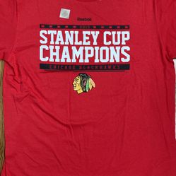 NWT 2015 Chicago Blackhawks Stanley Cup Champions Shirt. Size XL. 