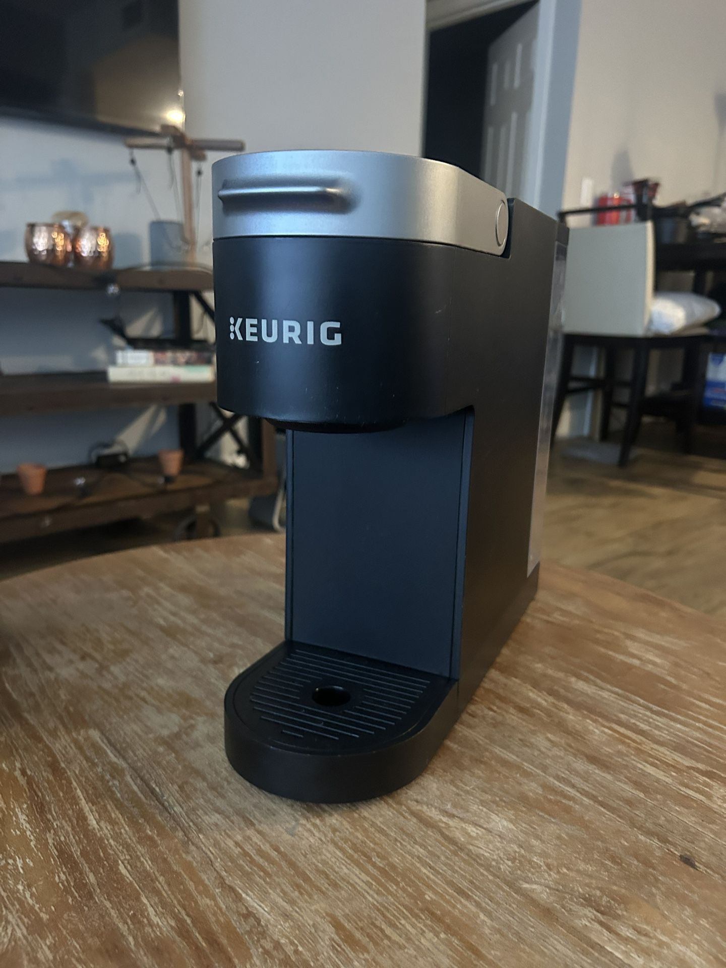 Keurig K Slim Single Serve Coffee Maker Starbucks K Cup Bundle