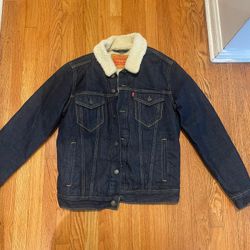 Levi’s Dark Denim Sherpa Trucker Jacket