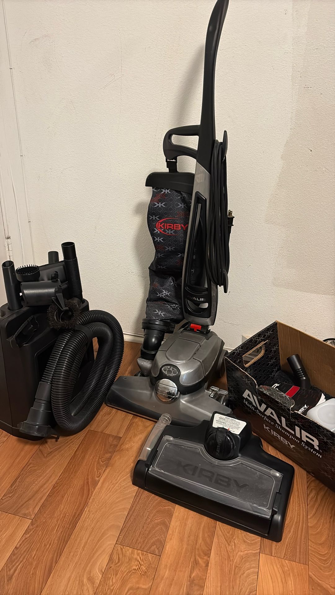 Kirby Avalir Wet Dry Vacuum With Accessories