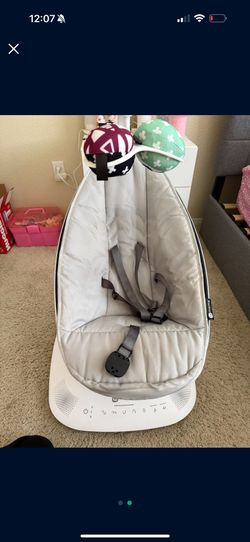 MamaRoo Baby Swing