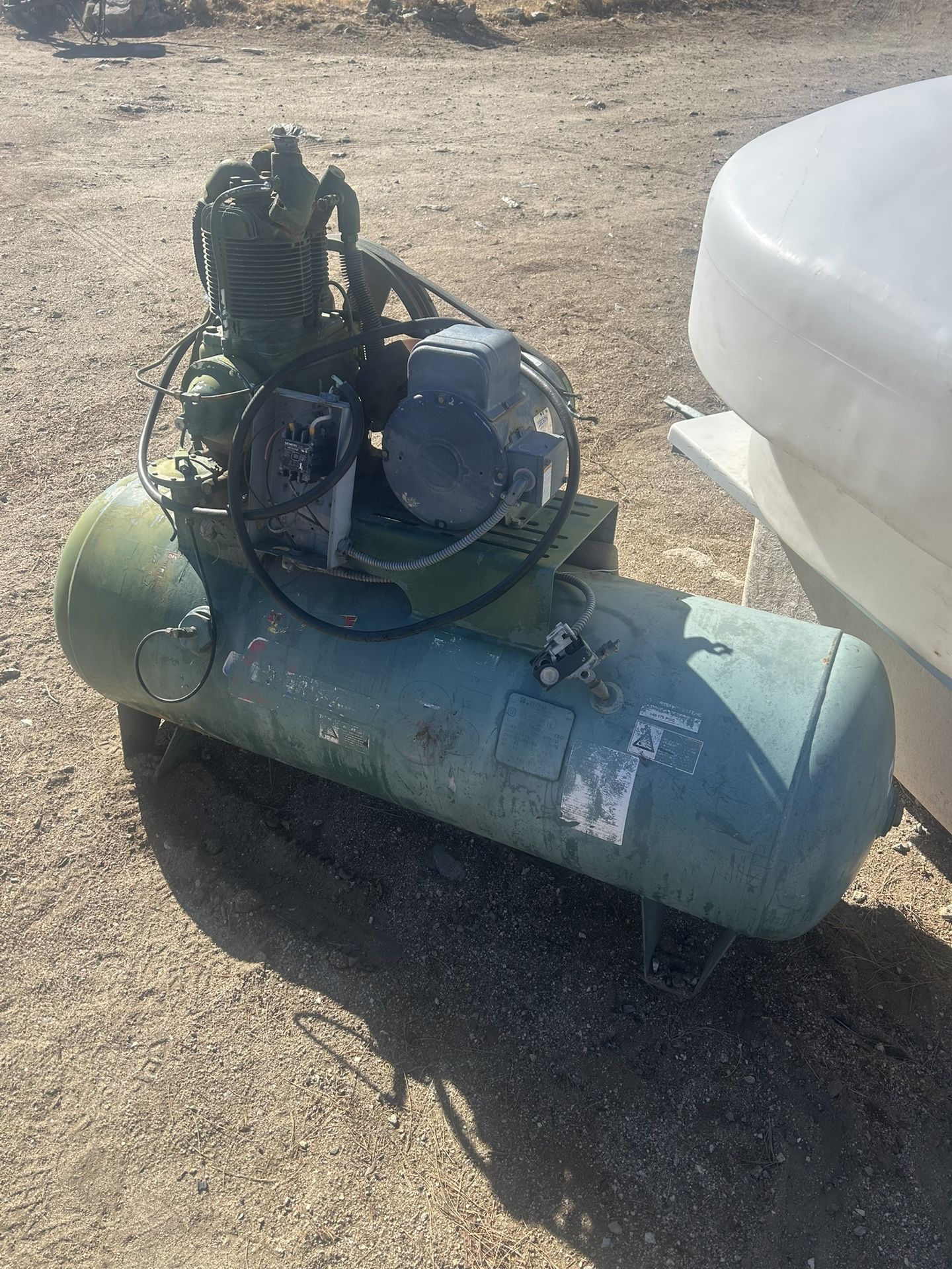 Air Compressor