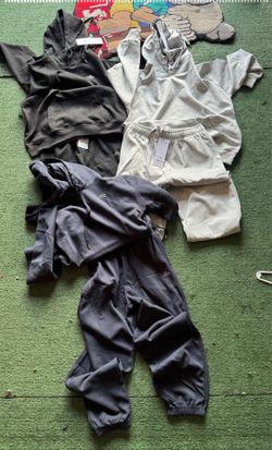 Alo sweatsuit
