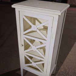 White Wooden Shelf Cabinet