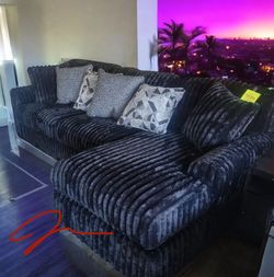 New! MIDNIGHT MADNESS!! LUXURIOUS Soft Touch ~ Super Comfy Sofa Sectional! 