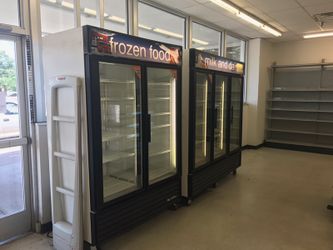 Double Door Freezer