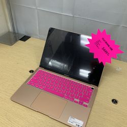 92917 MACBOOK AIR 06644