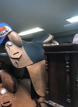 18 inch leather saddle new