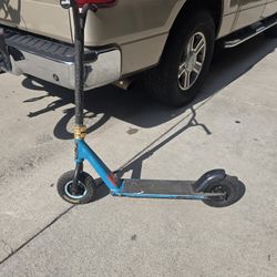 dirt scooter