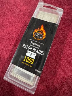High Teck Razor Blades – Box of 100 Fe1)