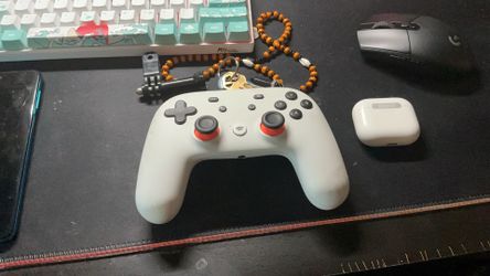 Stadia controllers
