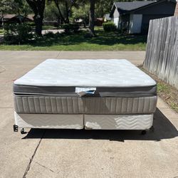 I am selling a king frame metal bed with 2 box springs and its Kingsdown brand mattress. Exquisite, excellent condition. $400 for everything, home del