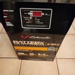 Schumacher Electric SE4020 Schumacher 10/40/200 Amp Wheel-style Charger/starter