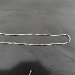silver box chain 22 in