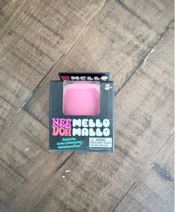 NEEDOH Mello Mallo Pink - Color Change Marshmallow Sensory/Stress Toy NEW!