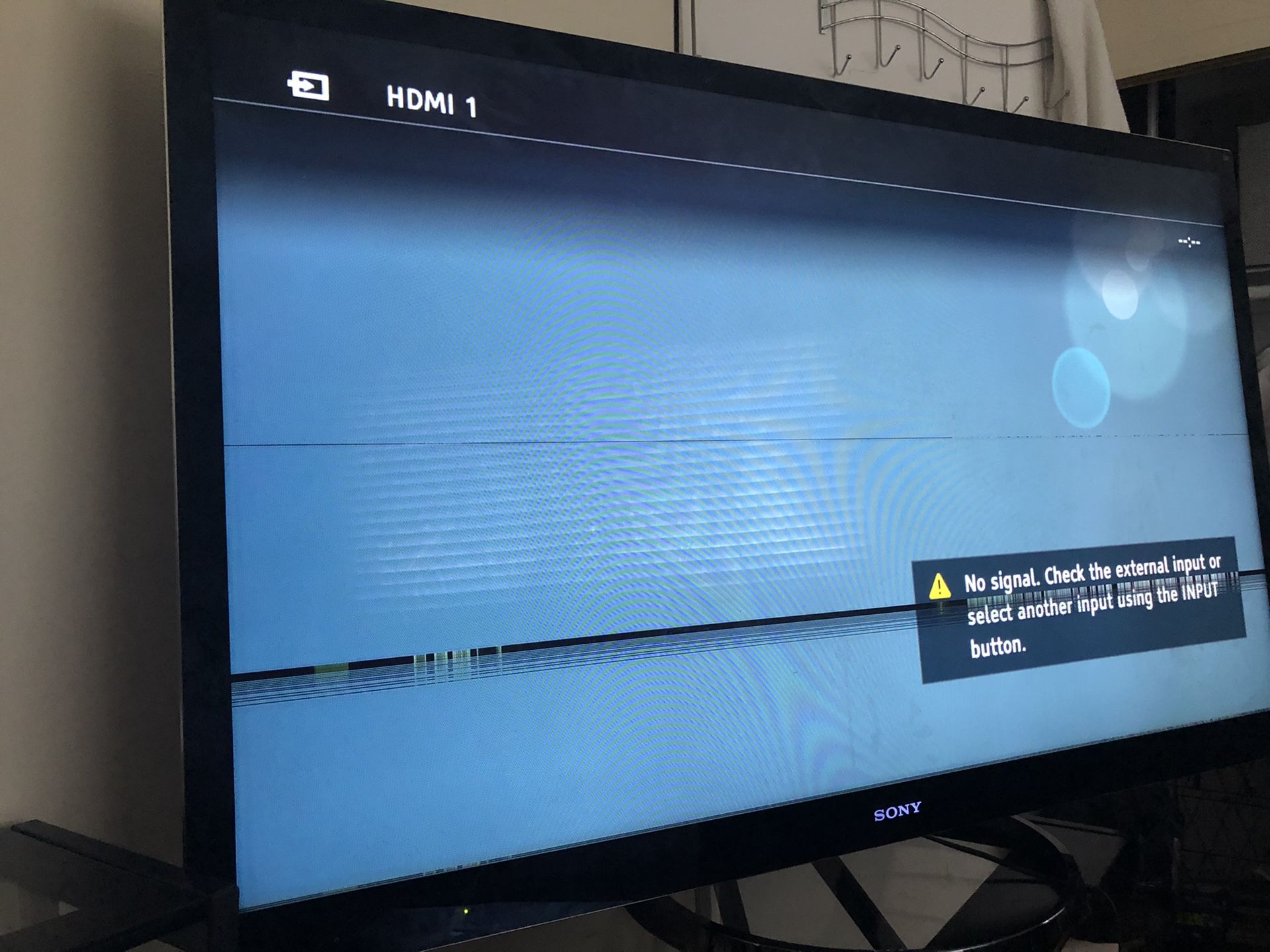 Sony Bravia XBR. Selling for parts