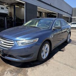 2017 ford Taurus