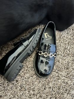 Size 1Y Black Patent Shoe