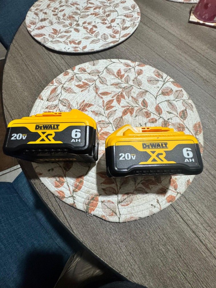 Battery Dewalt 6AH