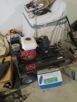 Emglo Air Compŕessor