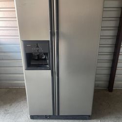 Kenmore Stainless Steel Refrigerator And Freezer