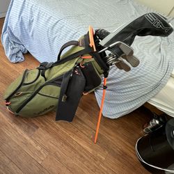 (Almost) Complete Taylormade Golf Set