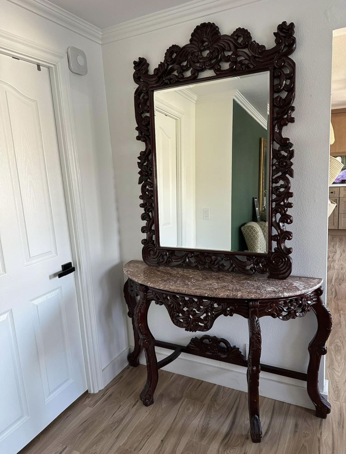 Marble Pink Antique Bombay Table & Mirror Set
