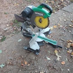 Hitachi 12" 15A Corded Dual Bevel Sliding Miter Saw