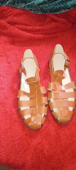 brand new Leather Sandals