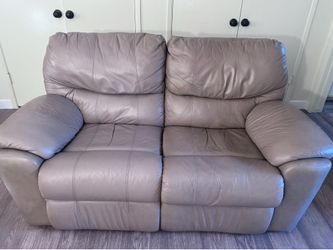 Recliner love seat couch