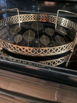 Round Gold Metal Decorative Tray with Leaf Design