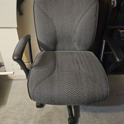 Gray Desk Chair 
