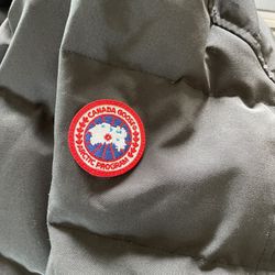 Canada Goose Loretta Parka-Women’s 2XL-Authentic and in Mint Condition With Bag
