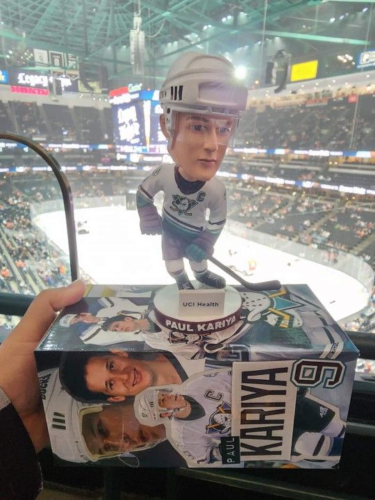 Anaheim Ducks Paul Kariya SGA Bobblehead