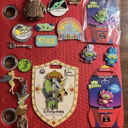 Disney Pins 
