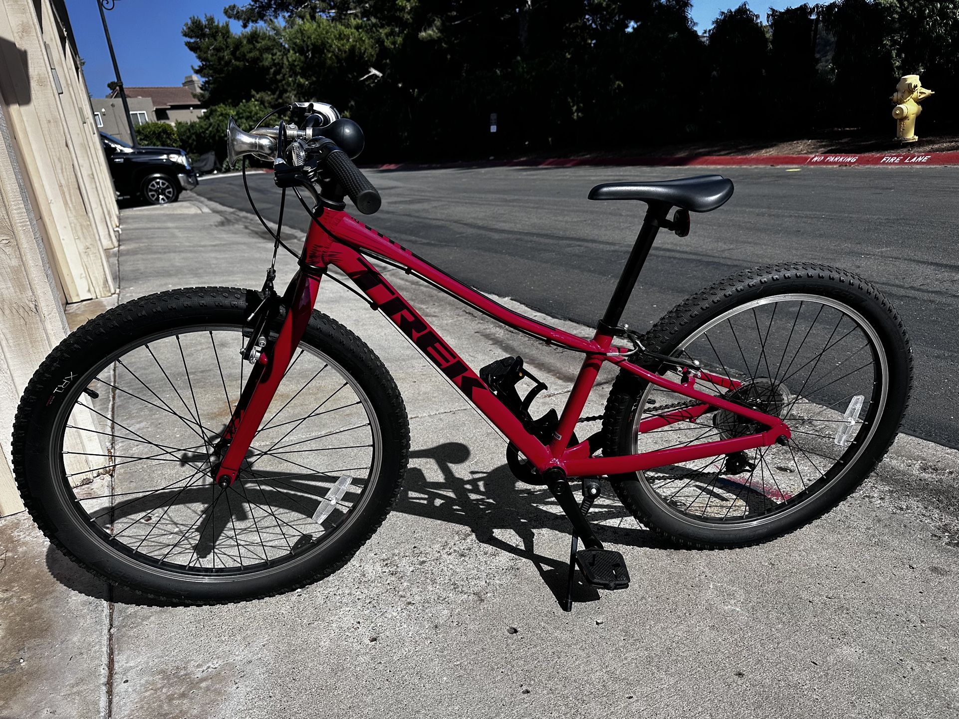 Trek precaliber 24” youth Hybrid Bike