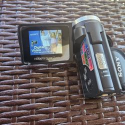 Sony Digital Video Camera Recorder...