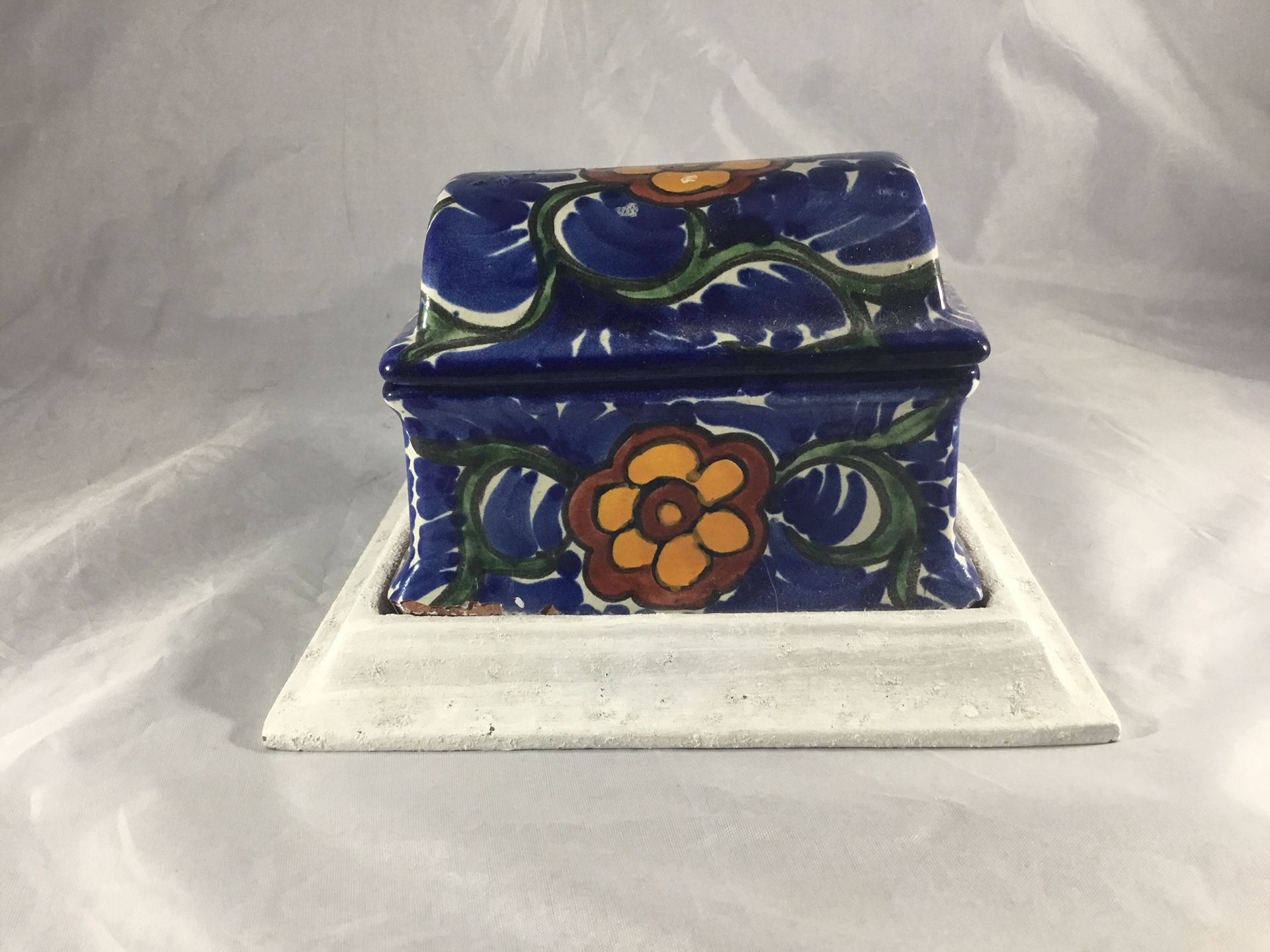 Vintage Hand Painted Porcelain Trinket Box