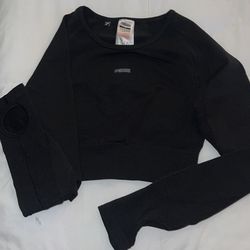 GymShark Long Sleeve Crop Top