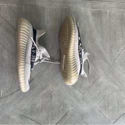 Yeezy Slate 350 V2