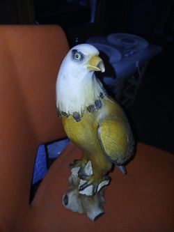 Handcarved, wooden bald Eagle.