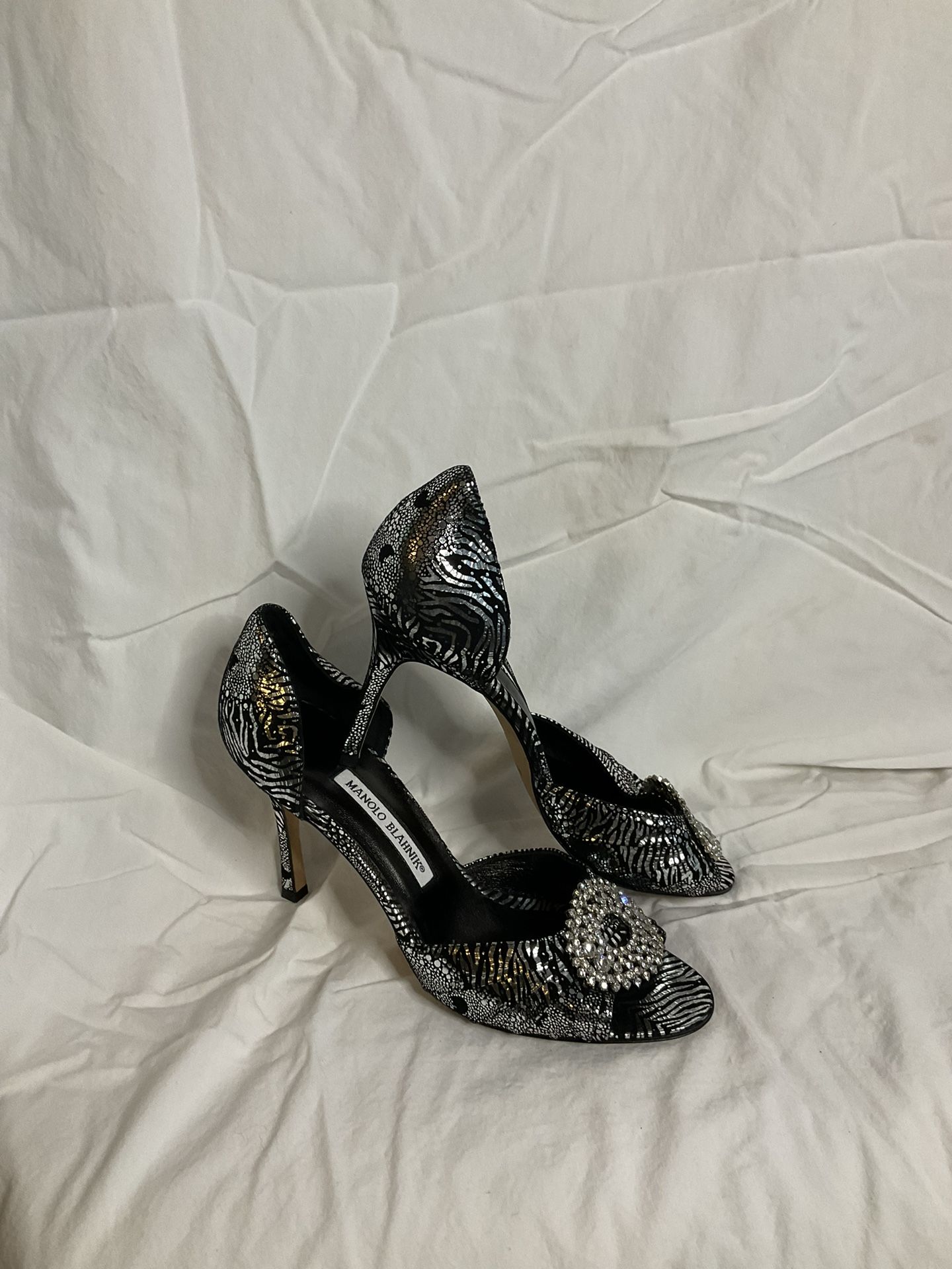 MANOLO BLAHNIK SEDARABY 90 Black Silver Foil Jeweled Heels SHOES 42