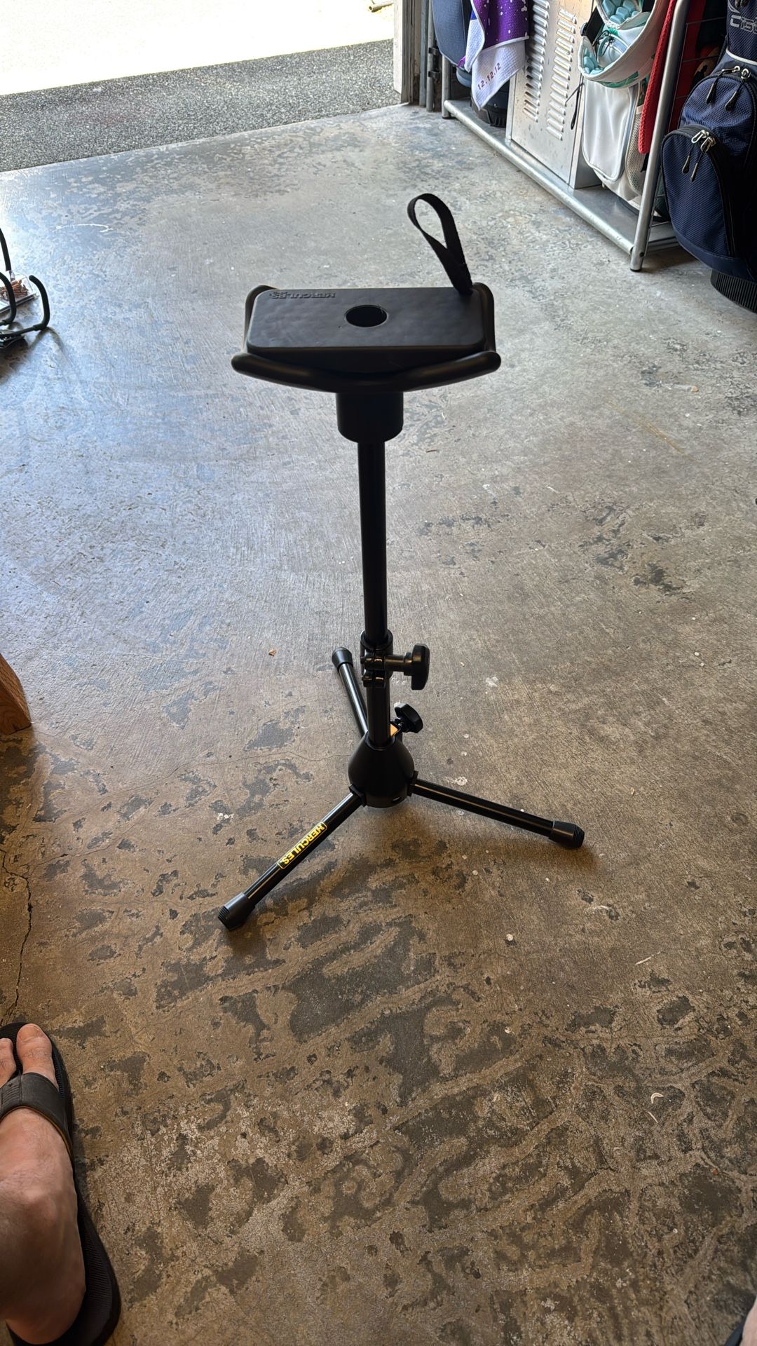 Tuba Stand