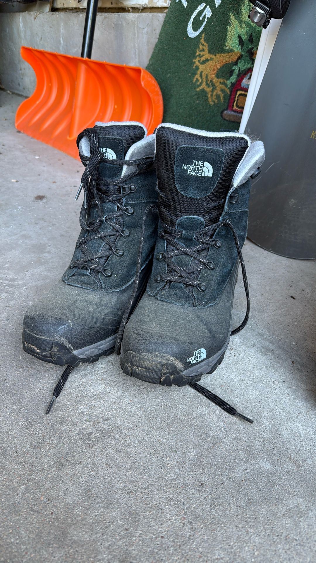 North Fave Size 11 US- Heat Seeker Boots