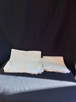 Tablecloth and napkins