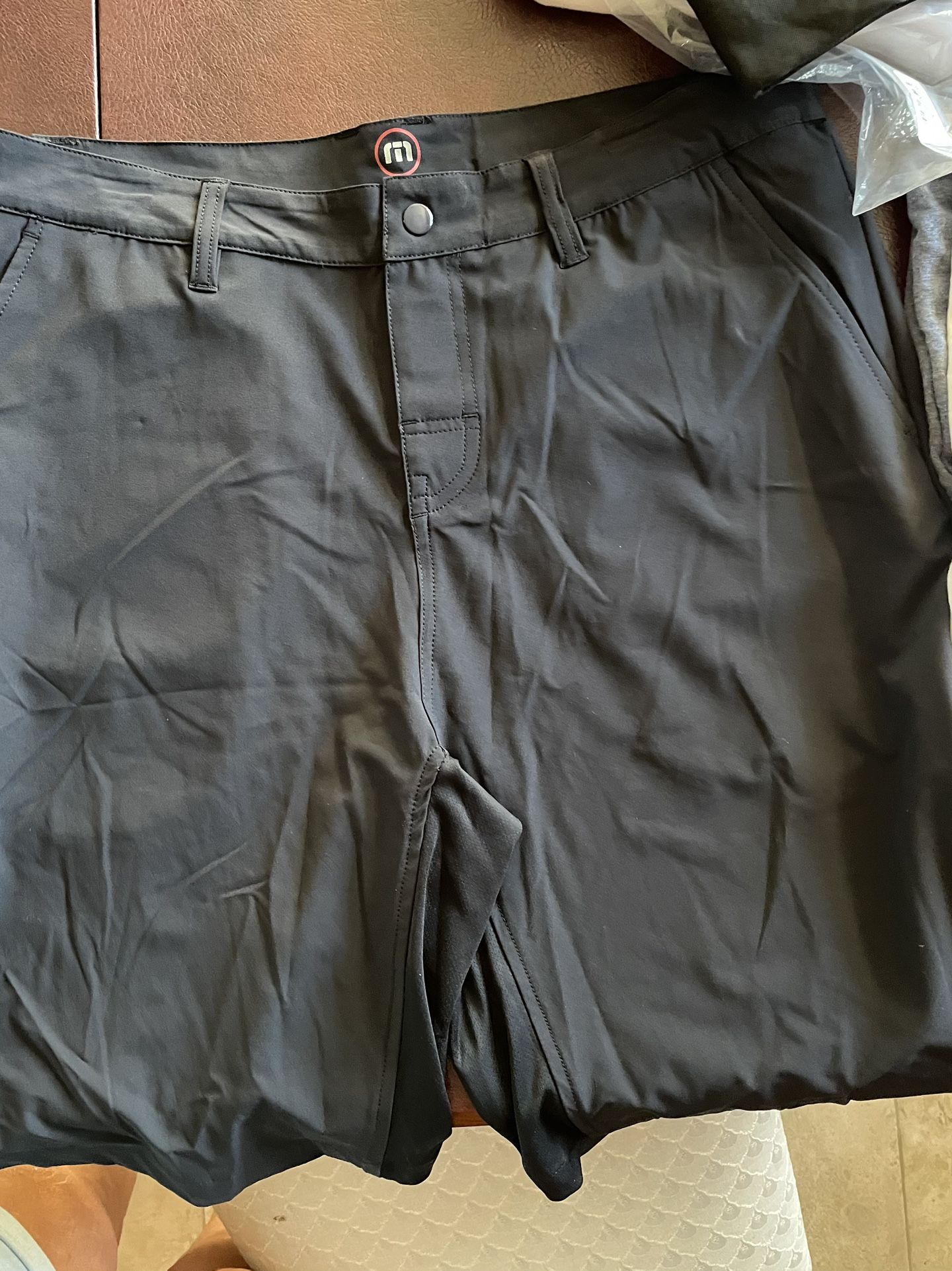 Travis Mathew Shorts…Read Description 