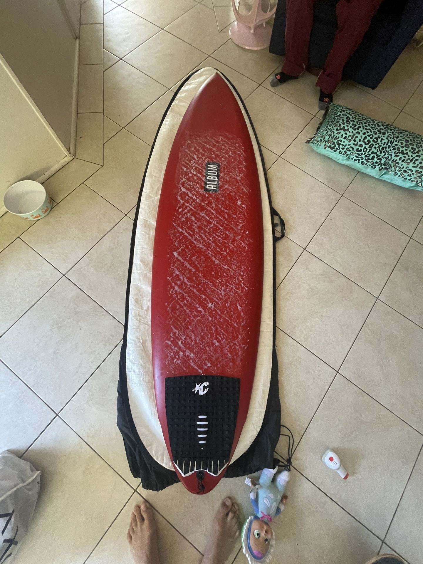 Like New Album Twinsman Pin Tail Varial Foam Surfboard For Sale!